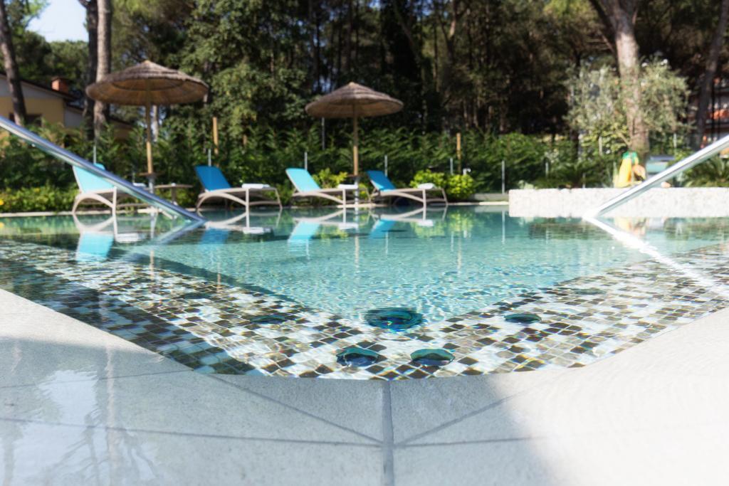 Hotel Arizona リニャーノ・サッビアドーロ エクステリア 写真
